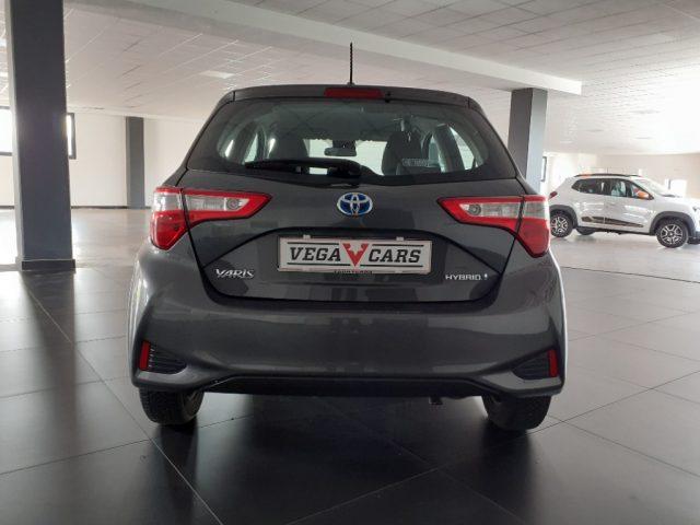 TOYOTA Yaris 1.5 Hybrid 5 porte Business SUPERPROMO