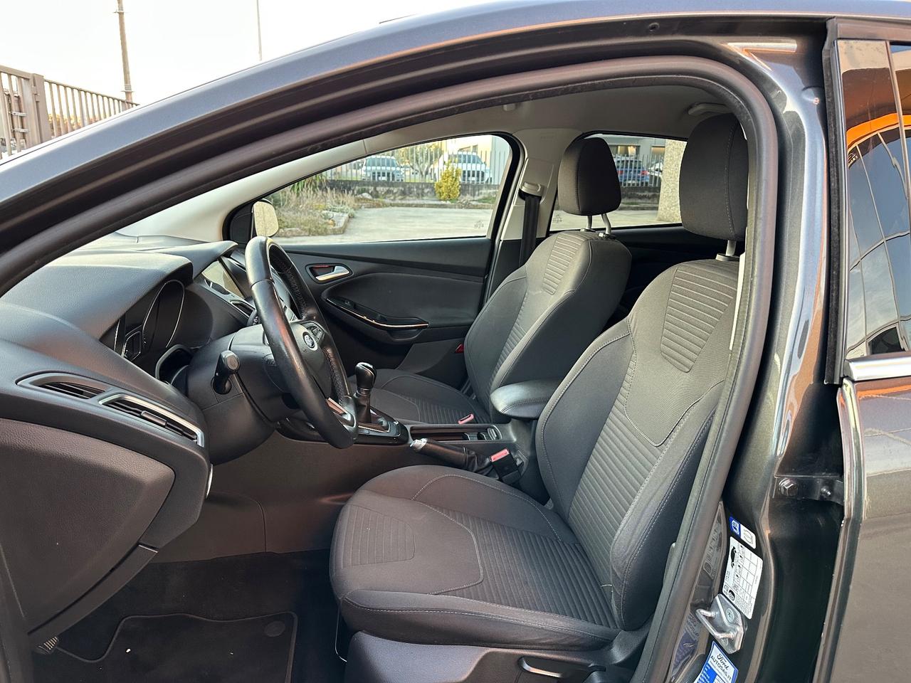 Ford Focus 1.6 120 CV GPL Titanium