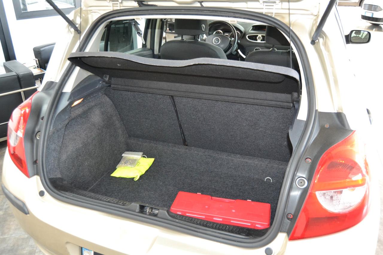 Renault Clio 1.2i 5 porte Dynamique KMDOC/Clima/ABS