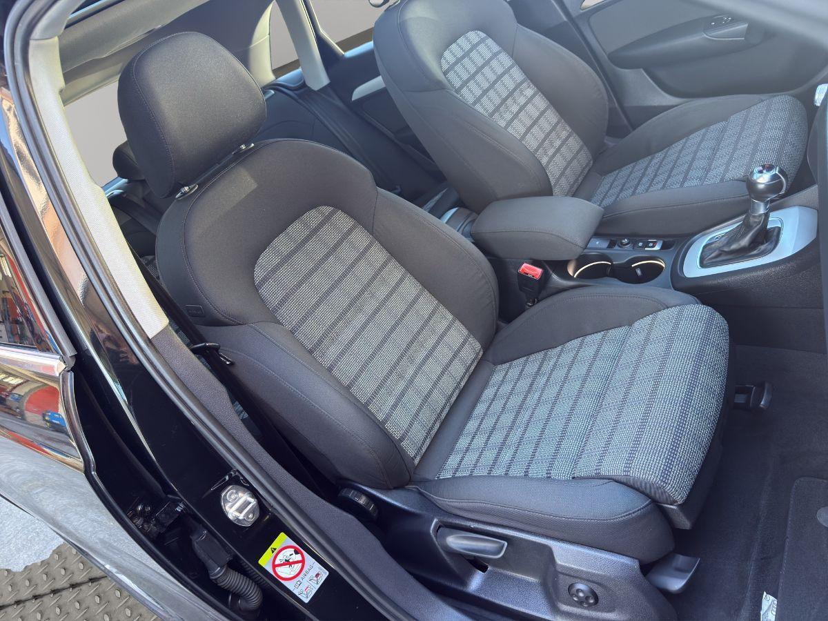 AUDI - Q3 - 2.0 TDI 150 CV S tronic quattro edition Sport