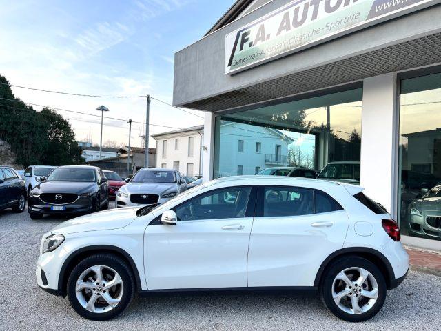 MERCEDES-BENZ GLA 180 d Automatic Sport