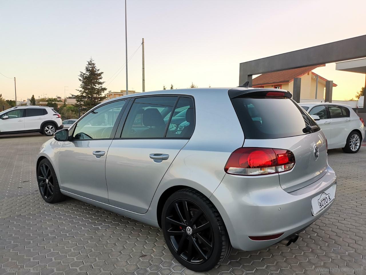 VOLKSWAGEN Golf 1.8 TSI 160 CV DSG 5p. Highline