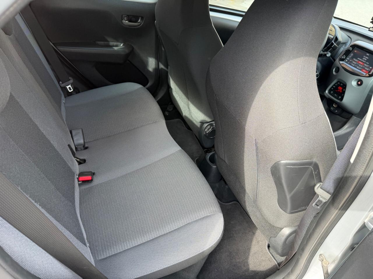 TOYOTA AYGO 1.0 NEOPATENTATI