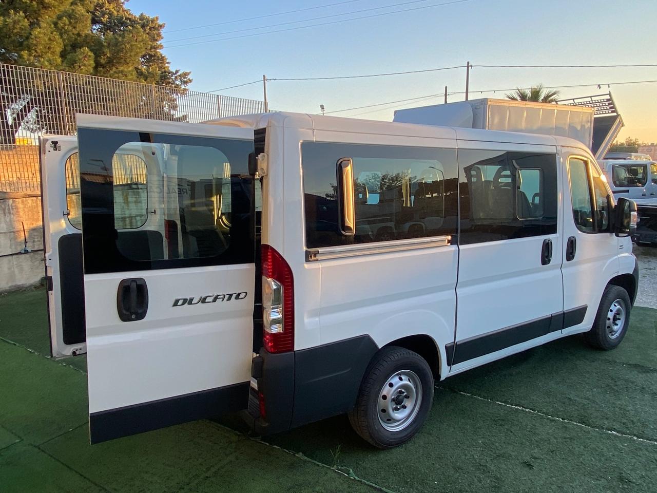 Fiat Ducato 2.2 Diesel 9 Posti Clima