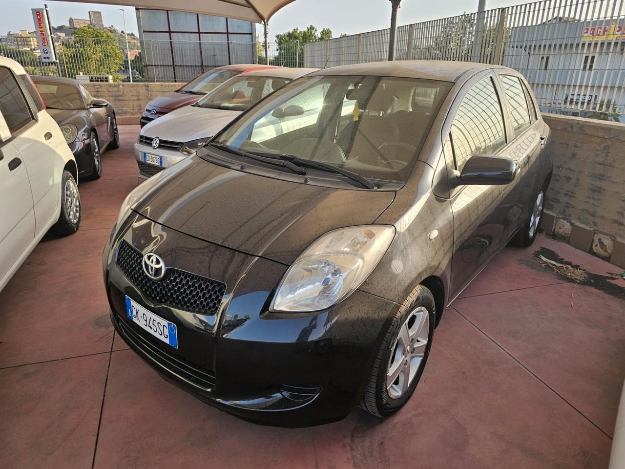 Toyota Yaris 1.3 5 porte Sol