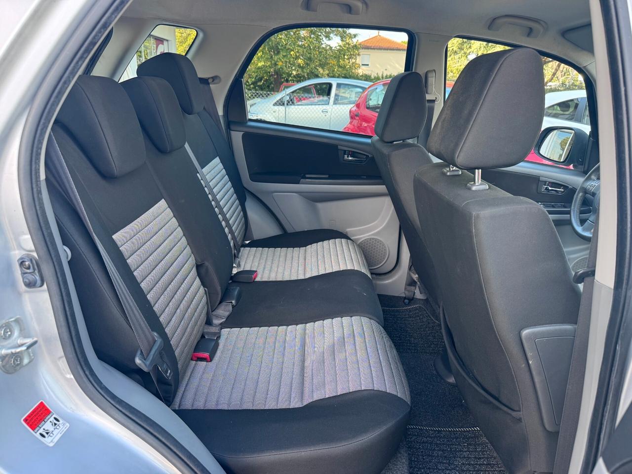 Suzuki SX4 2.0 DDiS 16V 4WD Outdoor Line GL