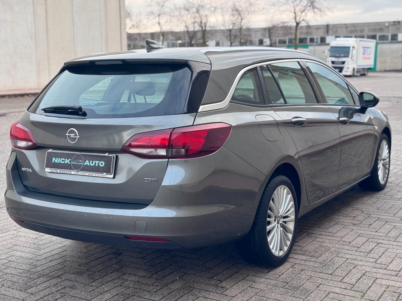 Opel Astra 1.6 CDTi 136CV aut. Sports Tourer Innovation