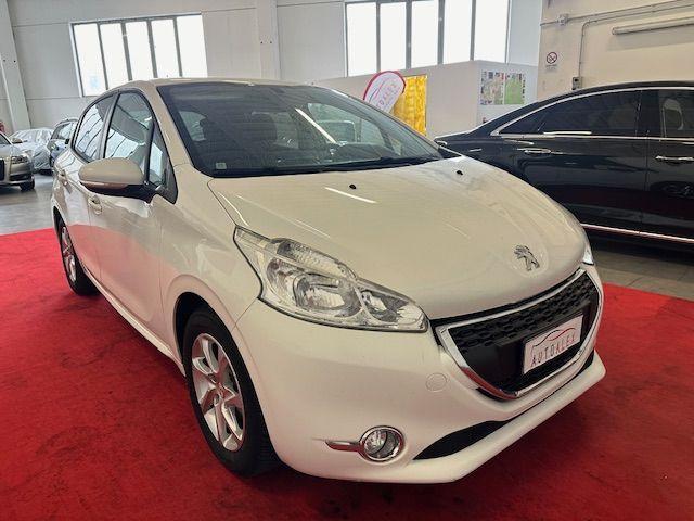 PEUGEOT - 208 5p 1.2 puretech