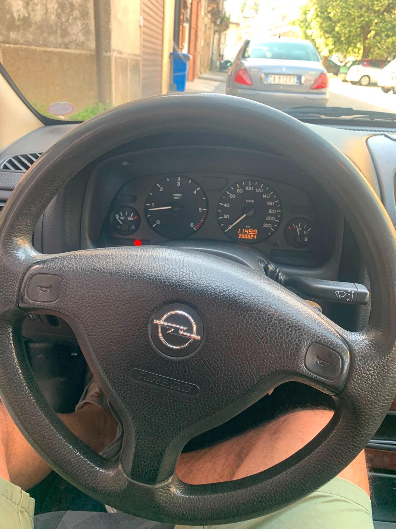 Opel Astra 2.0 16V DTI cat 5 porte CDX - CONTO VENDITA -