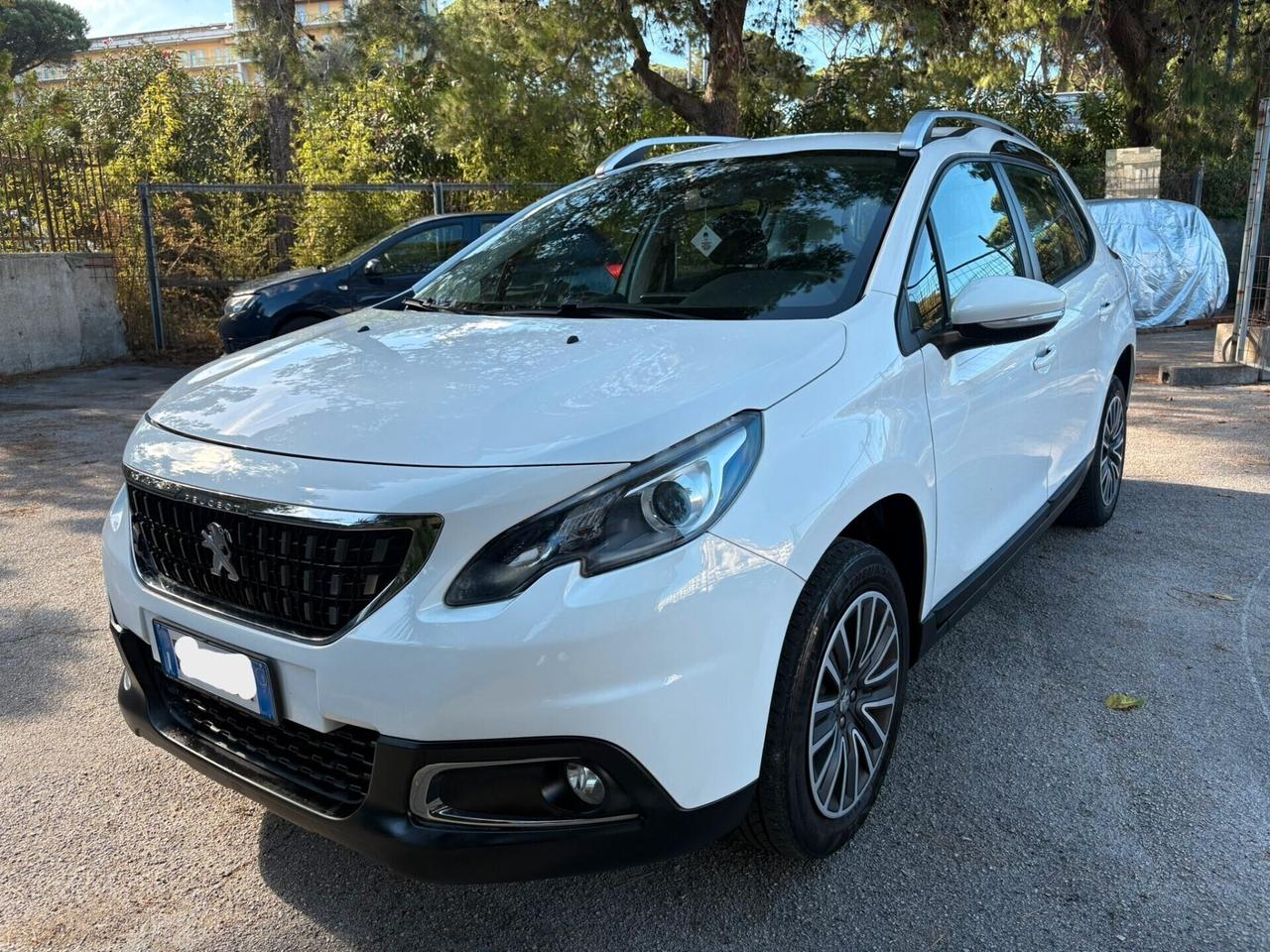 PEUGEOT 2008 1.6 HDi Active - 2017