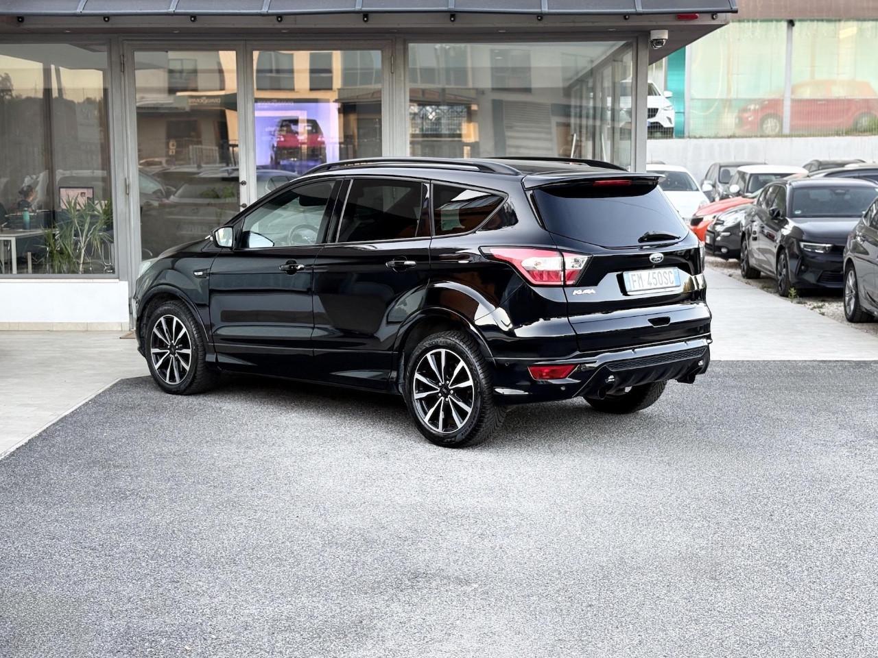 Ford Kuga 1.5 Diesel St-Line 120CV E6 - 2017