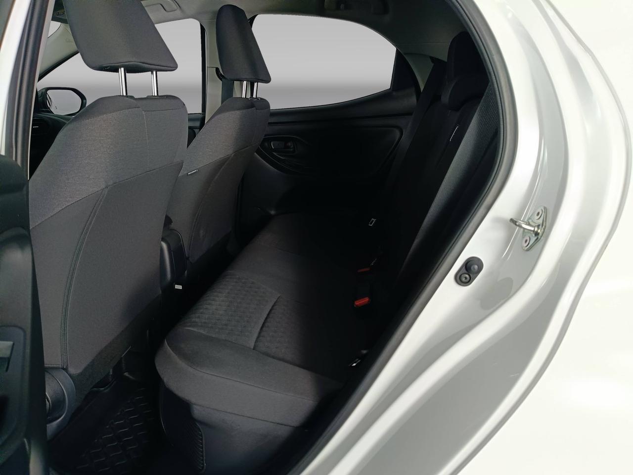TOYOTA Yaris IV 2020 - Yaris 1.5h Trend