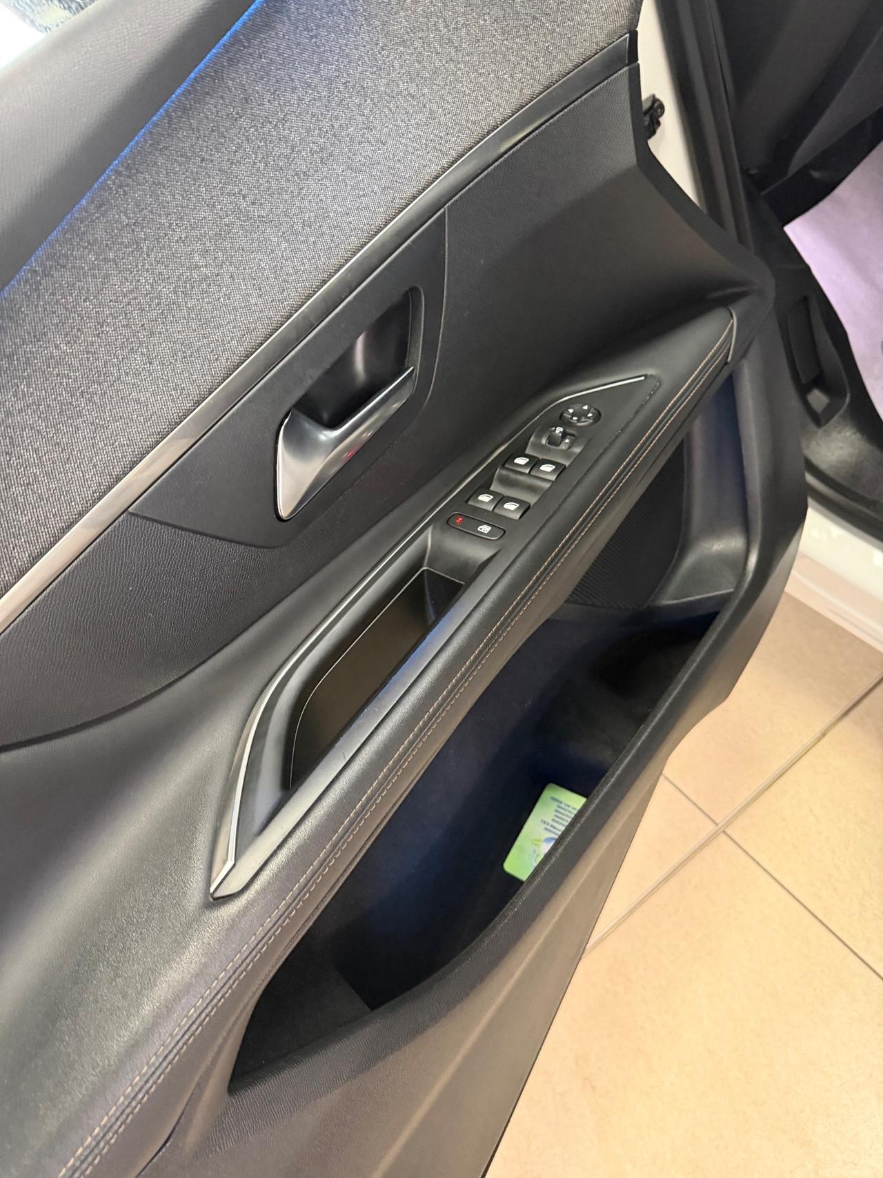 Peugeot 3008 BlueHDi 130 S&S EAT8 GT Line 2020
