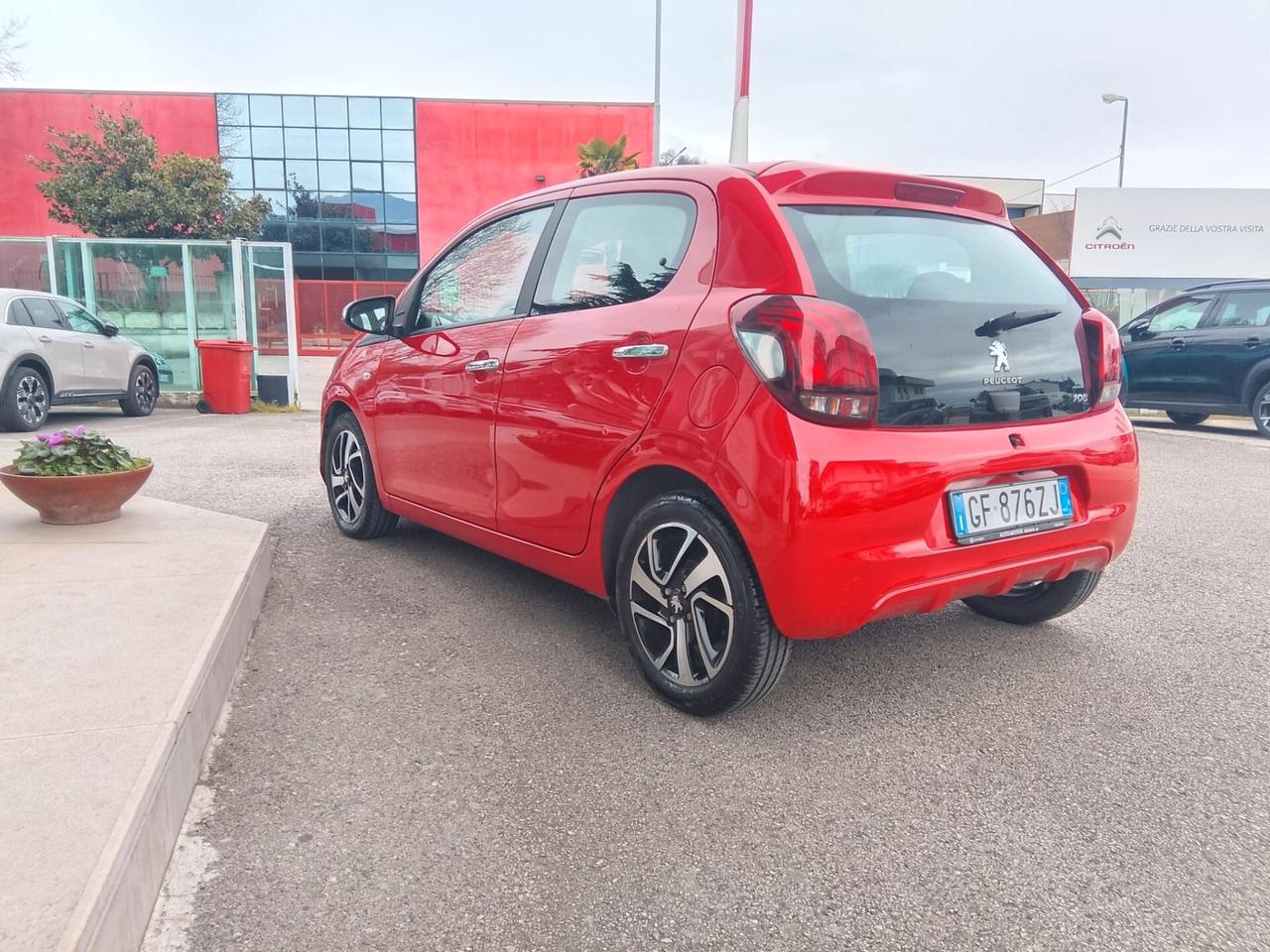 Peugeot 108 VTi 72 S&S 5 porte Allure