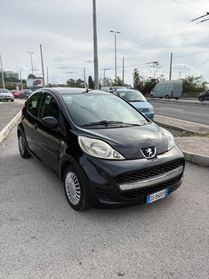 Peugeot 107 Automatica 1.0 Benzina GPL 68cv