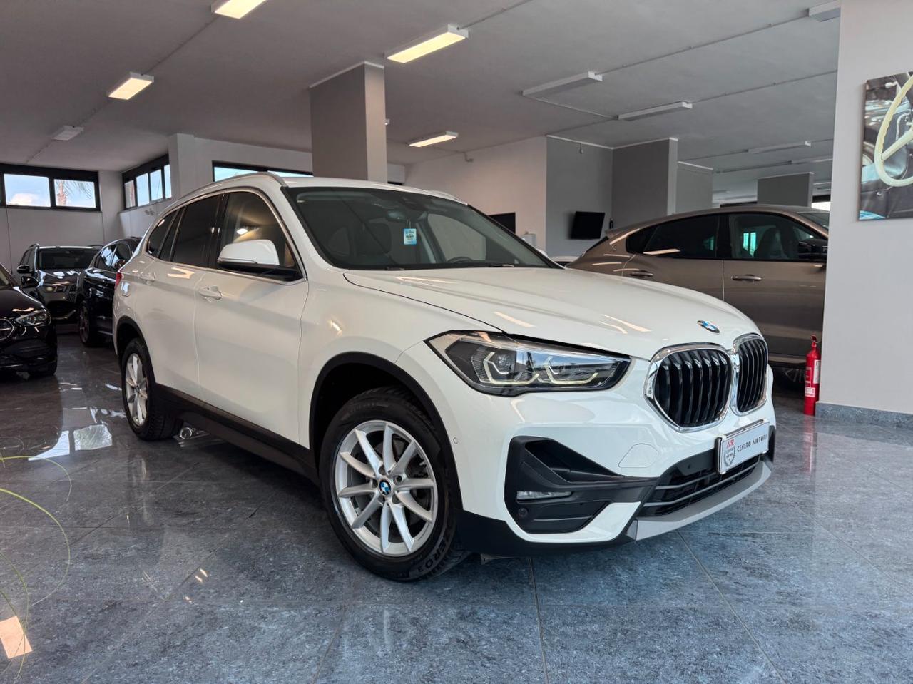 BMW X1 sdrive18d Sport auto Navi led Tagliandi Bmw