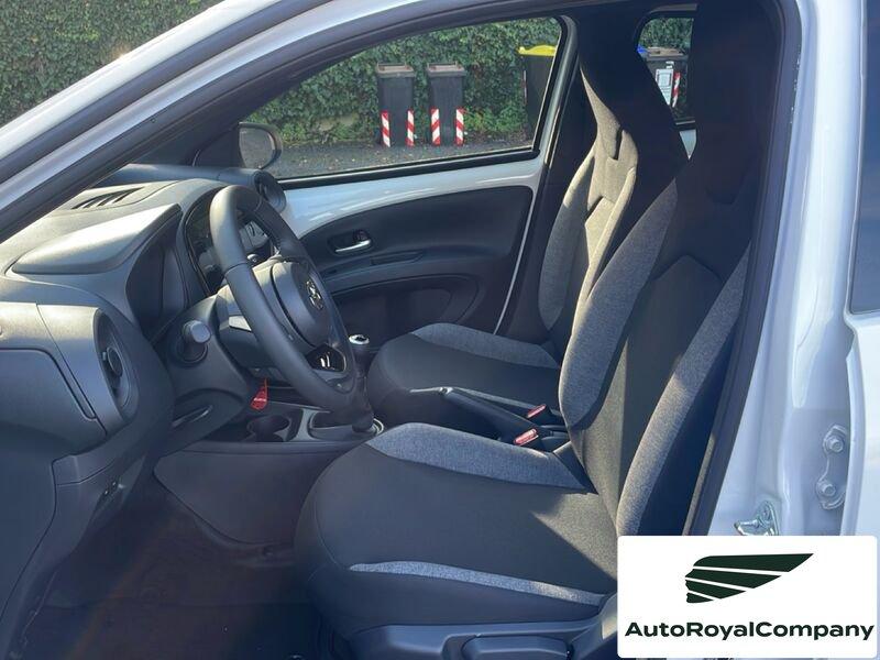 Toyota Aygo X Aygo X 1.0 VVT-i 72 CV 5 porte Active KM0 LEGGERE DESCRIZIONE