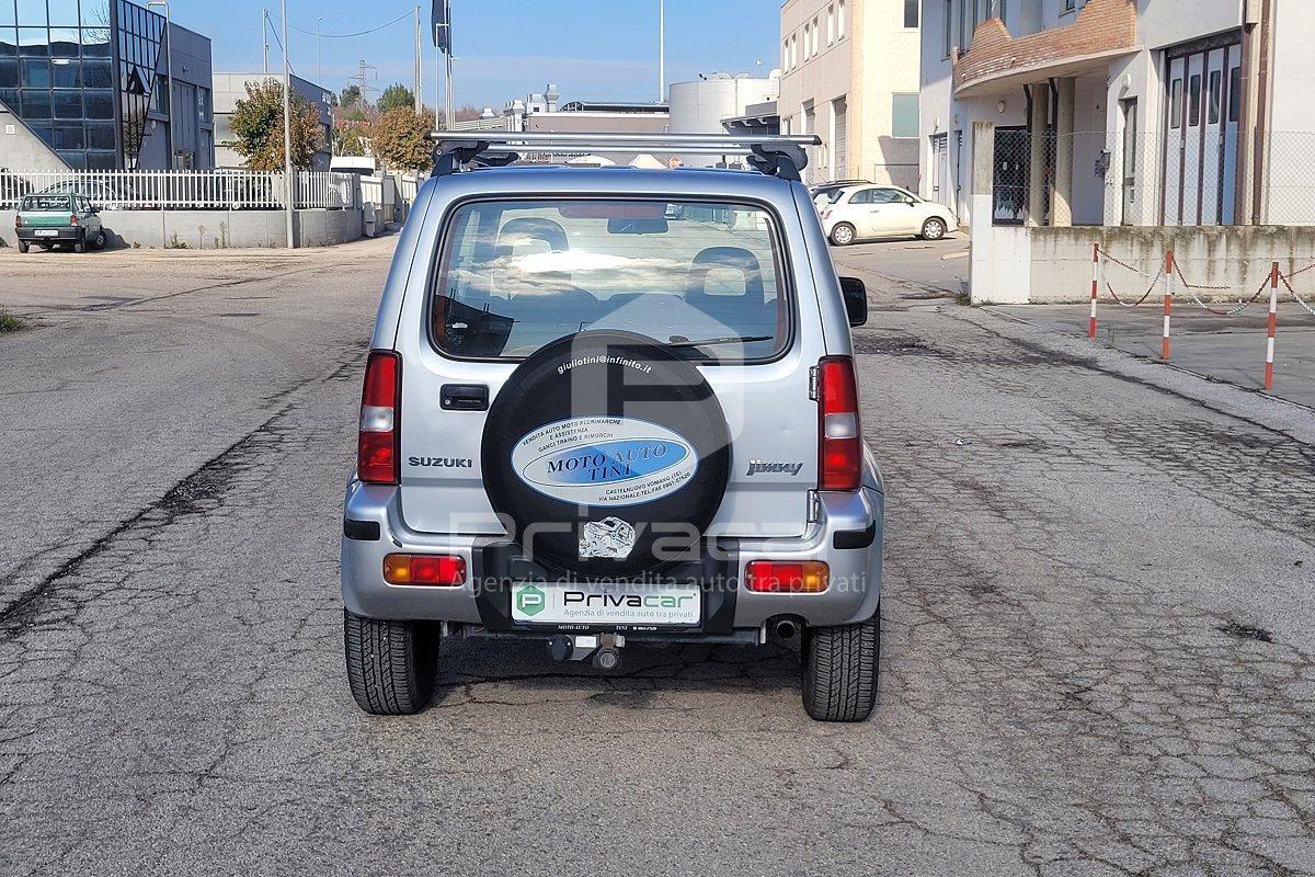 SUZUKI Jimny 1.3i 16V cat 4WD JLX