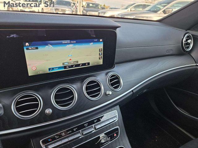 MERCEDES-BENZ E 300 de 4MATIC EQ-POWER Premium - GH155GW