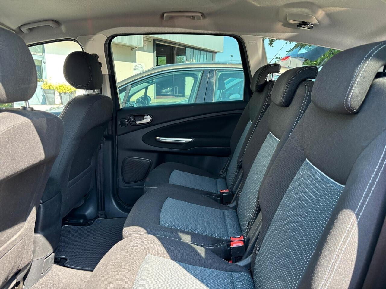 Ford S-Max 2.0 Diesel Cambio Automatico 7 posti Neopatentati