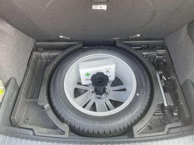 Skoda Karoq 1.5 tsi Selection dsg