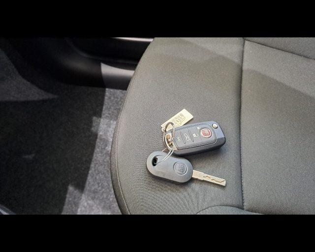 FIAT New Panda 1.0 firefly hybrid s&s 70cv