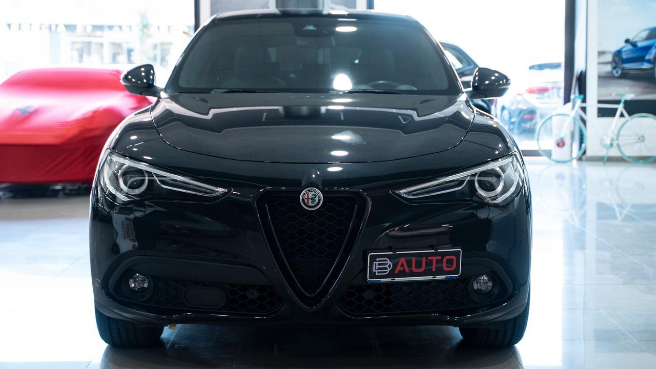 Alfa Romeo Stelvio 2.2 t SPRINT Q4 190 CV AT8 19" XENO NAVI PELLE FULL OPTIONAL