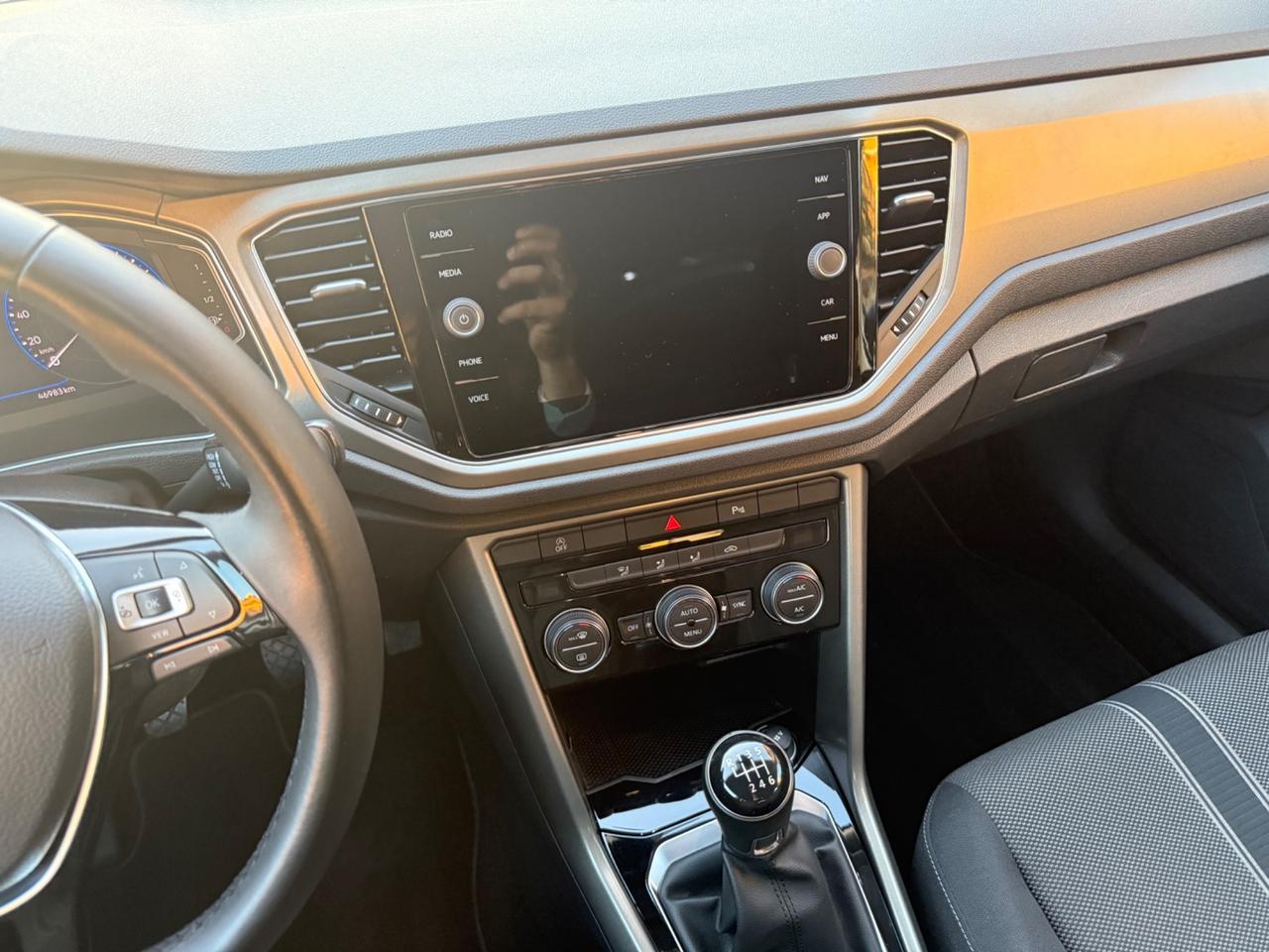 Volkswagen T-Roc 1.0 TSI Style 110cv UNI PRO TAGLIANDI VW PERFETTA!