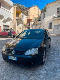 Volkswagen Golf 1.9 TDI 5p. Sportline