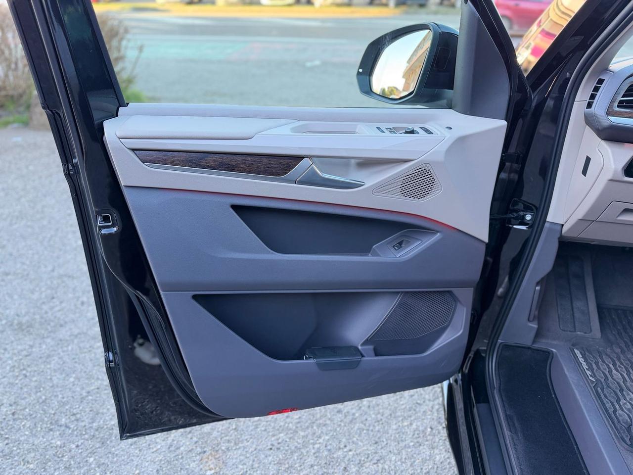 Volkswagen Multivan Style 2.0 TDI #9393