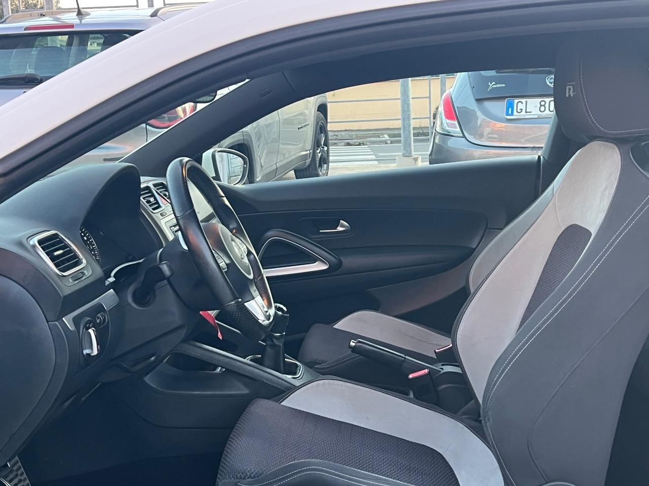 Volkswagen Scirocco 1.4 TSI R-line