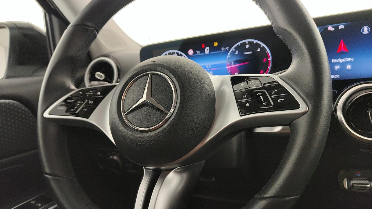 Mercedes-Benz GLB 180 d Progressive Advanced auto