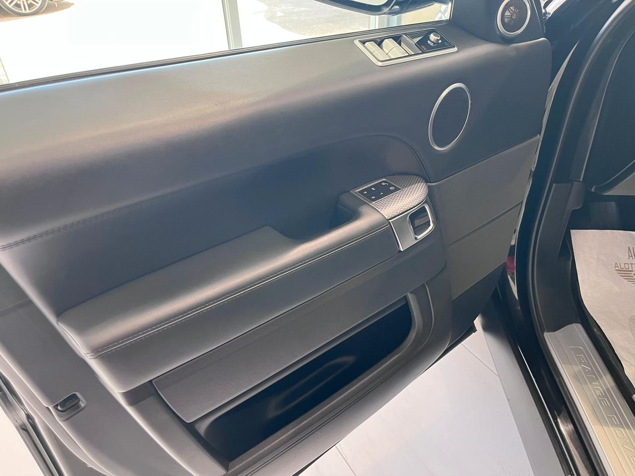 RANGE ROVER SPORT 3.0 DYNAMIC TETTO APRIBILE HSE 249CV