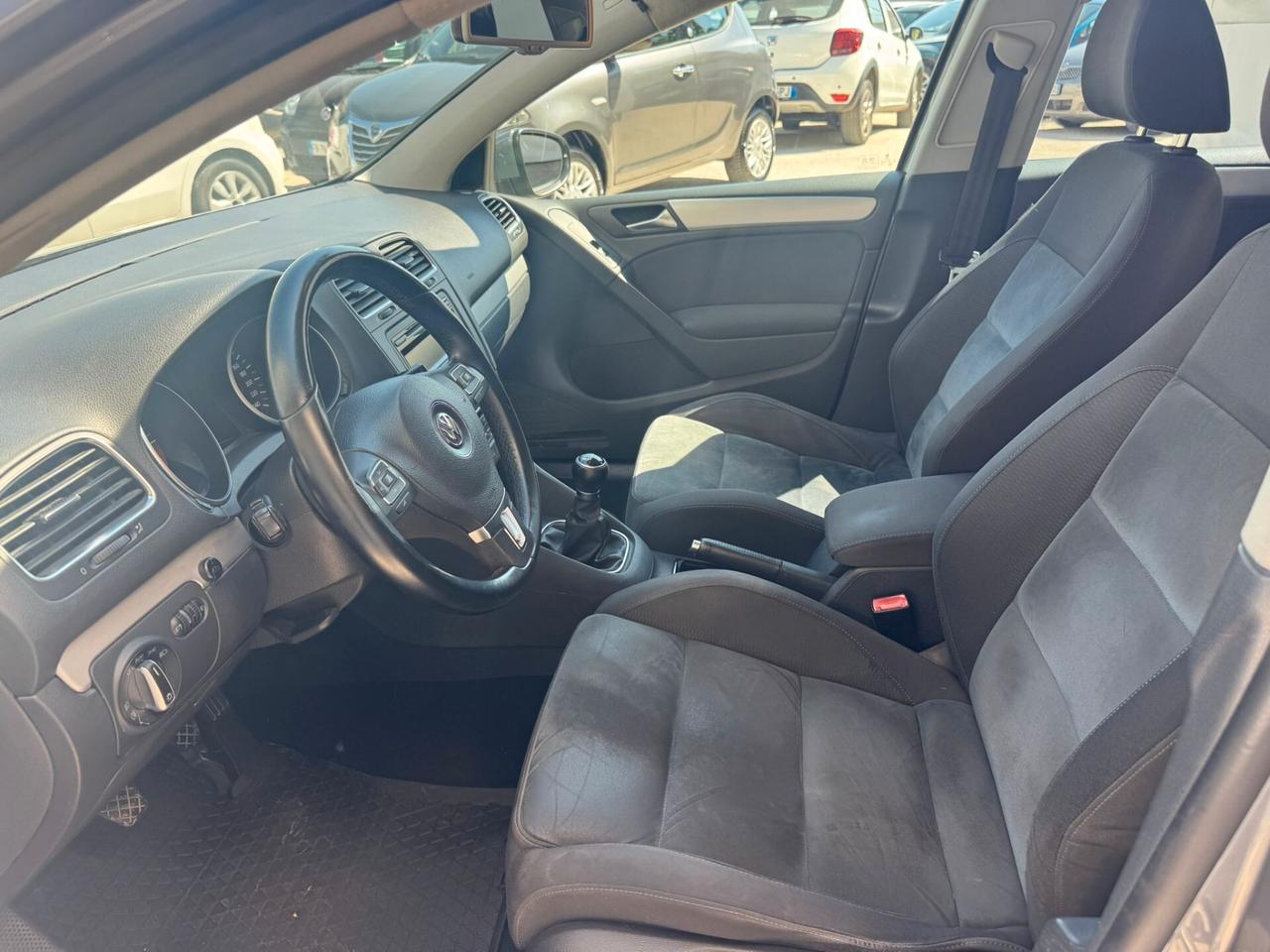 Volkswagen Golf 1.6 TDI 5p. Highline