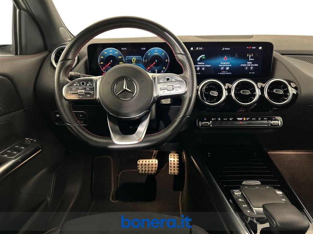 Mercedes GLA 200 200 D Premium 8G-DCT