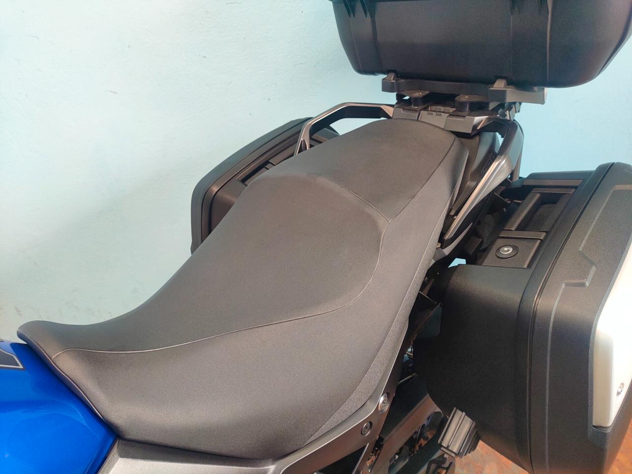 Suzuki V-Strom 650 XT - Tris bauletti