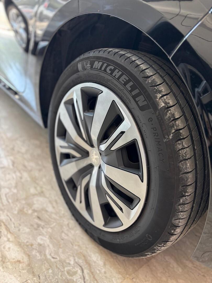 PEUGEOT 208 PURETECH ACTIVE PACK S&S 75CV*9.000Km*