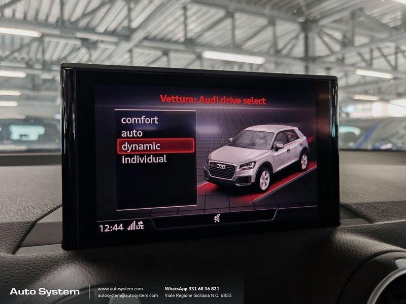 Audi Q2 Q2 30 1.6 tdi Identity Black s-tronic my20