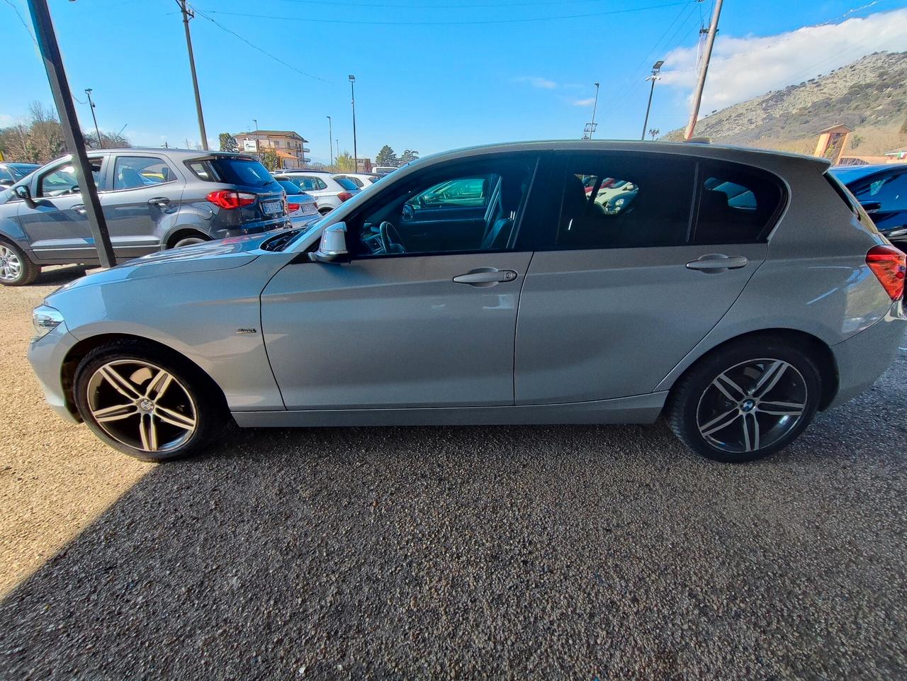 Bmw 120 120d xDrive 5p. Urban