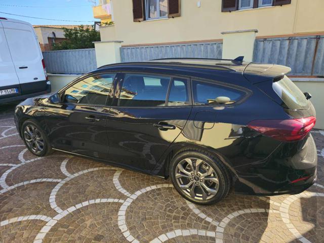 FORD Focus 1.0 EcoBoost Hybrid 155 CV Powershift SW ST-line