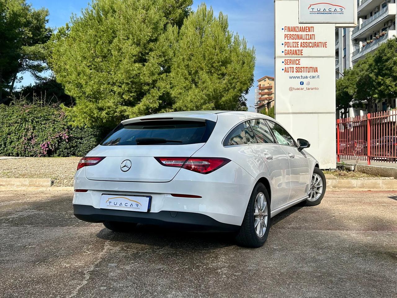 Mercedes-Benz CLA 180 D Business #8926