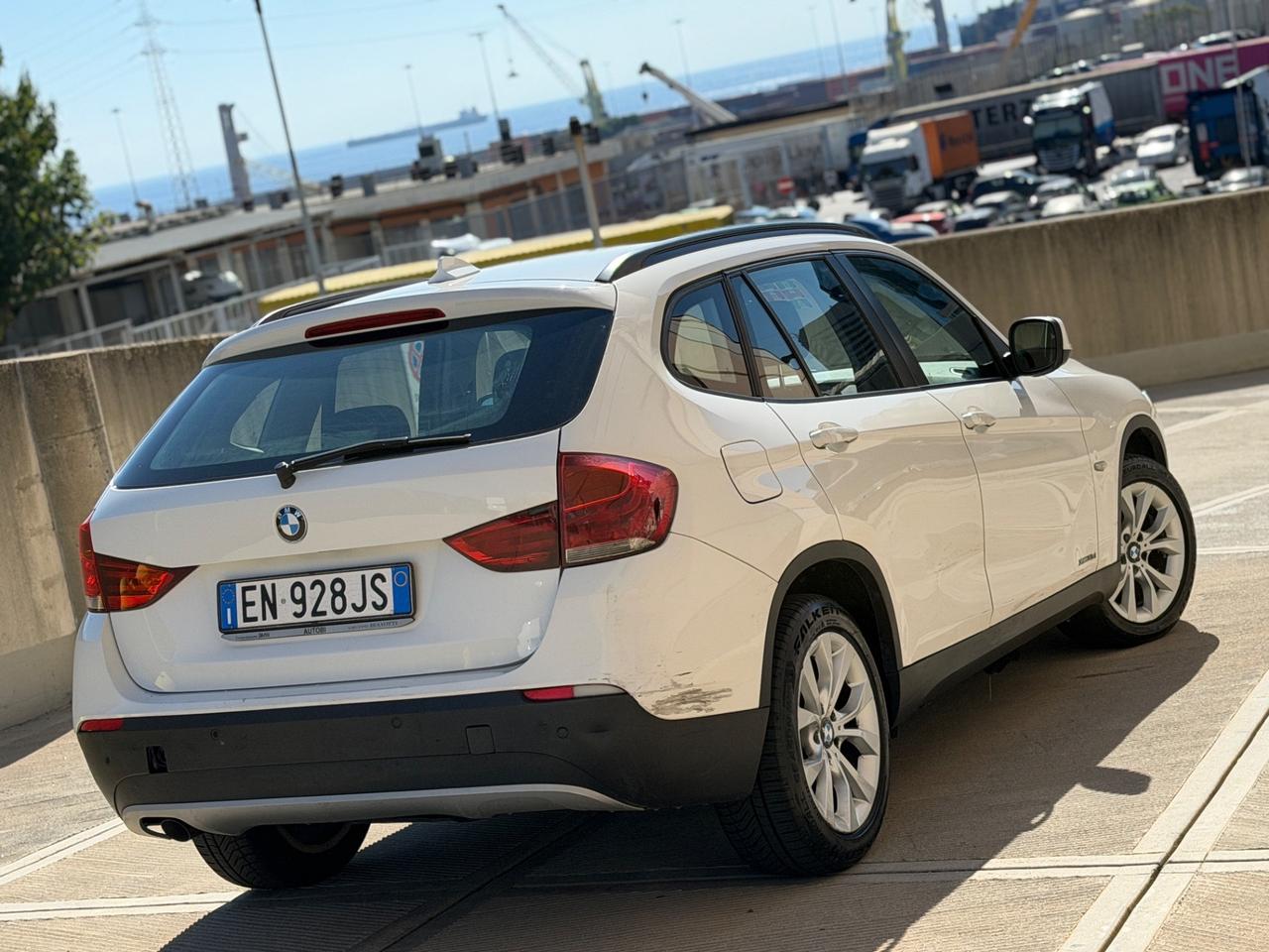 Bmw X1 xDrive18d 2012 - PERMUTABILE