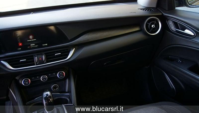 Alfa Romeo Stelvio 2.2 Turbodiesel 160 CV AT8 RWD Business