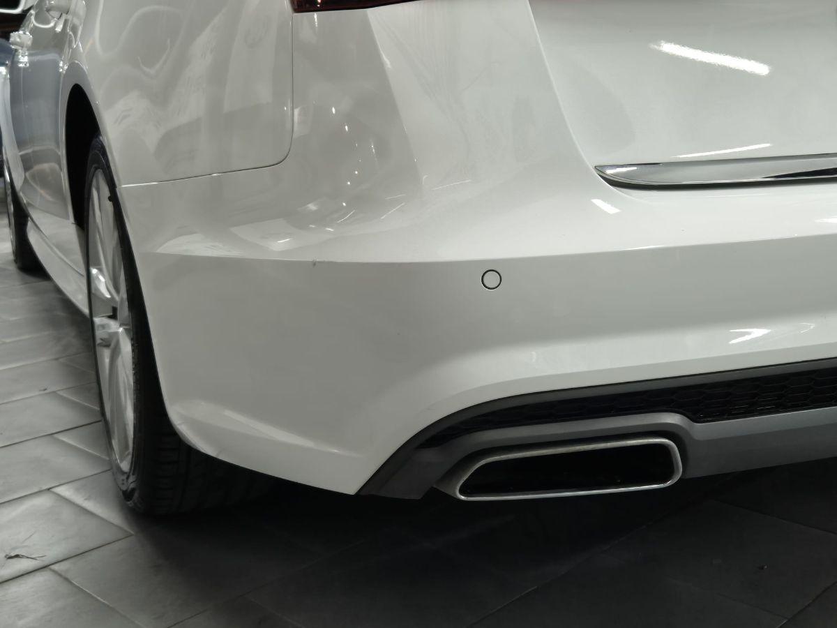 AUDI - A6 Avant - 2.0 TDI ultra S tronic S-line