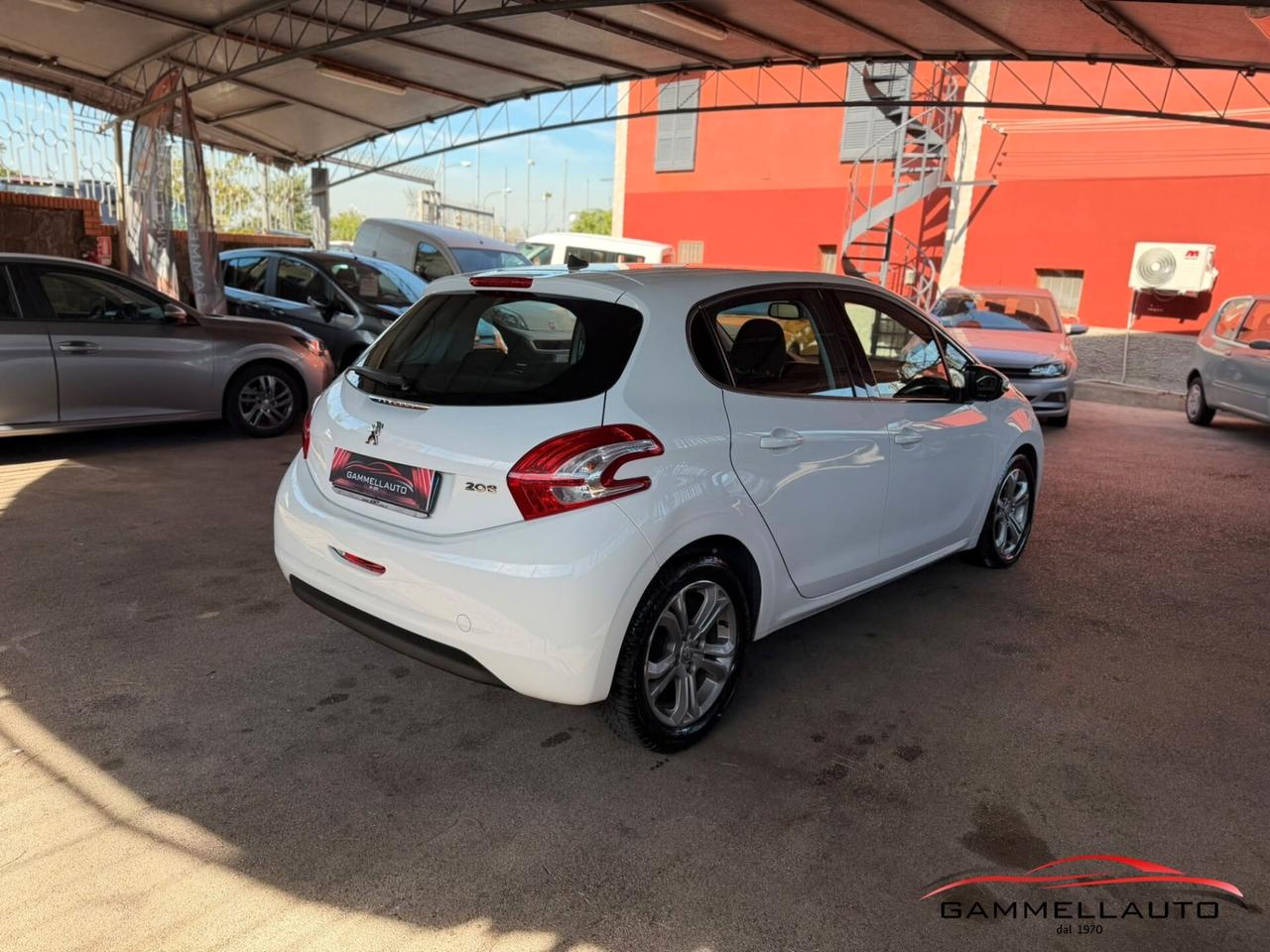 Peugeot 208 1.4D Allure 68cv