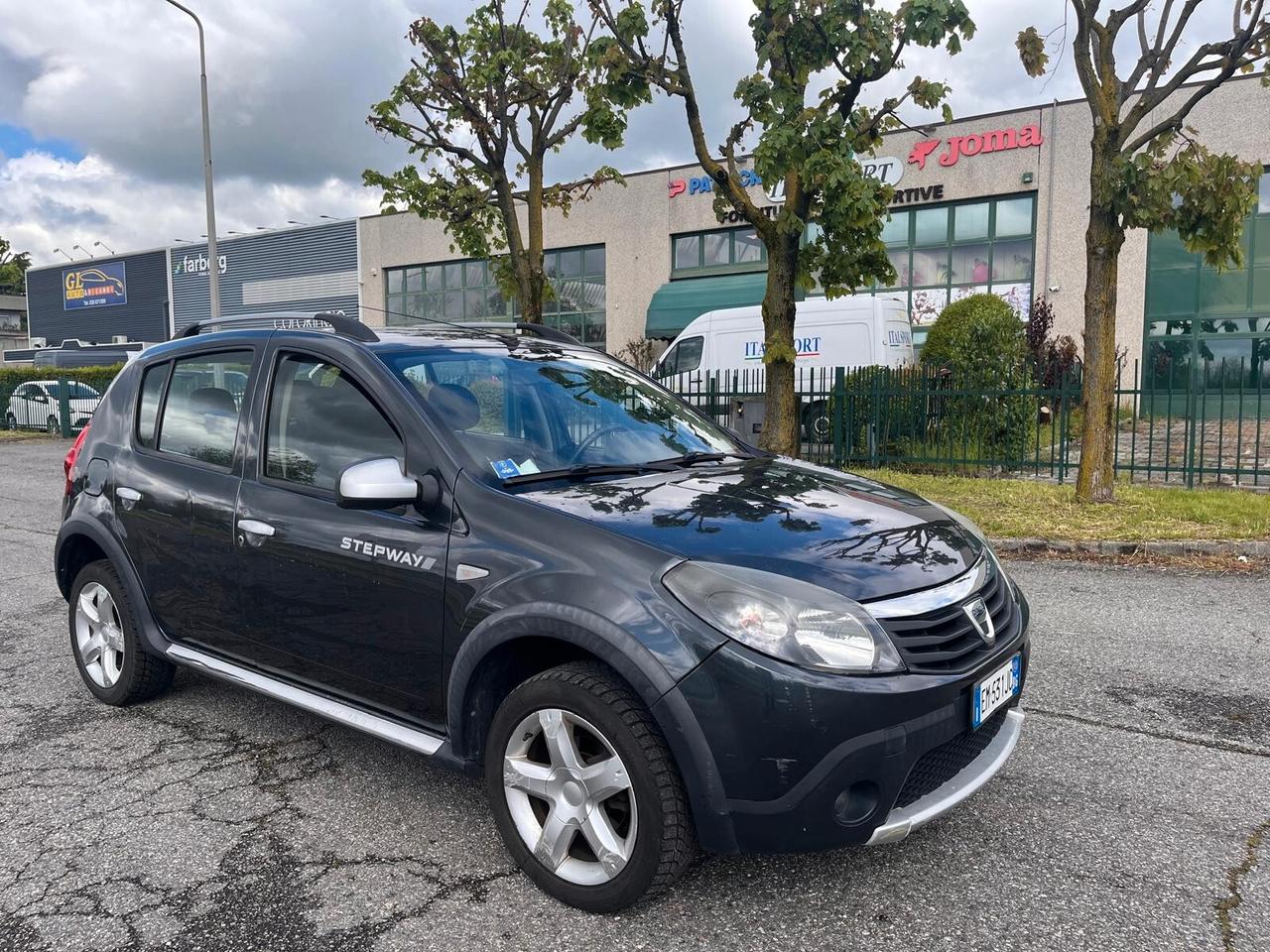 Dacia Sandero Stepway 1.6 8V GPL 85CV