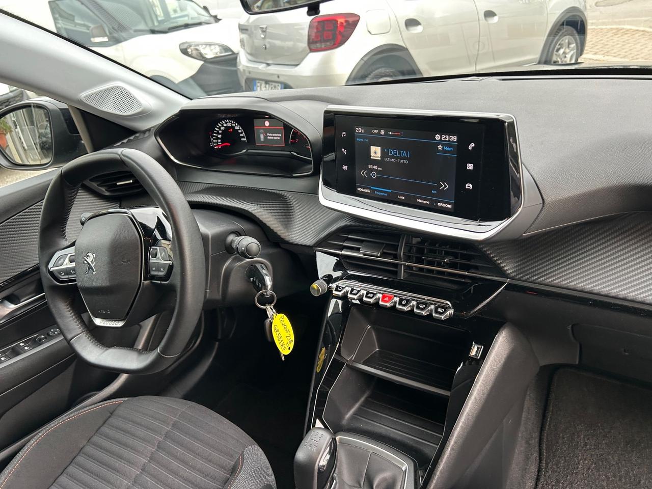 Peugeot 208 1.2 75 CV ( 30.000 KM) PARI AL NUOVO!!!