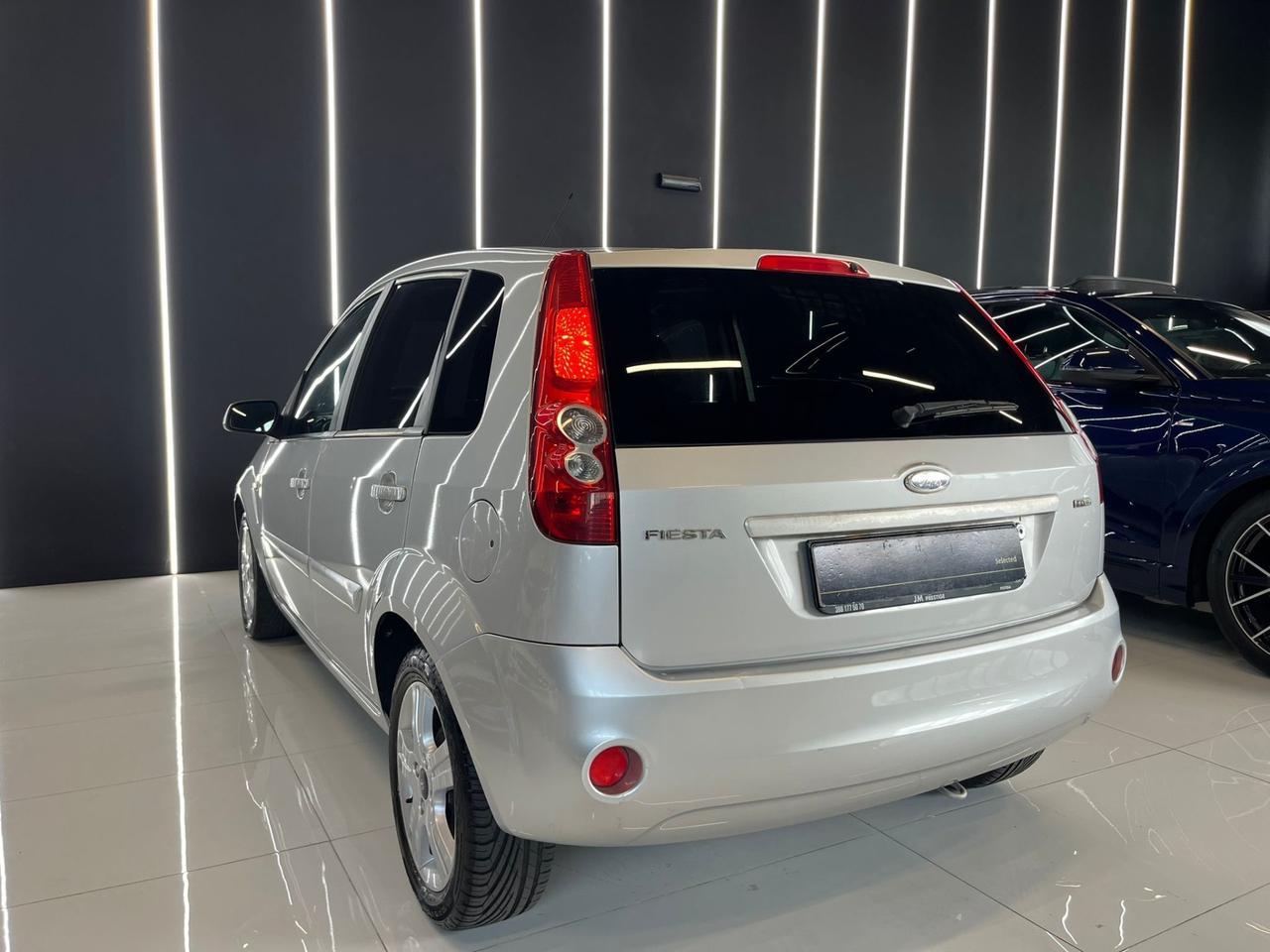 Ford Fiesta 1.4 TDCi 5p. Titanium OK NEOPATENTATI
