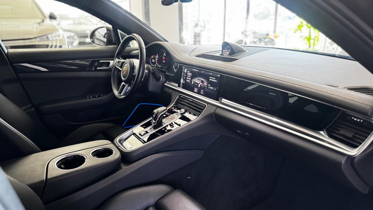 Porsche Panamera 3.0 4 Sport Turismo