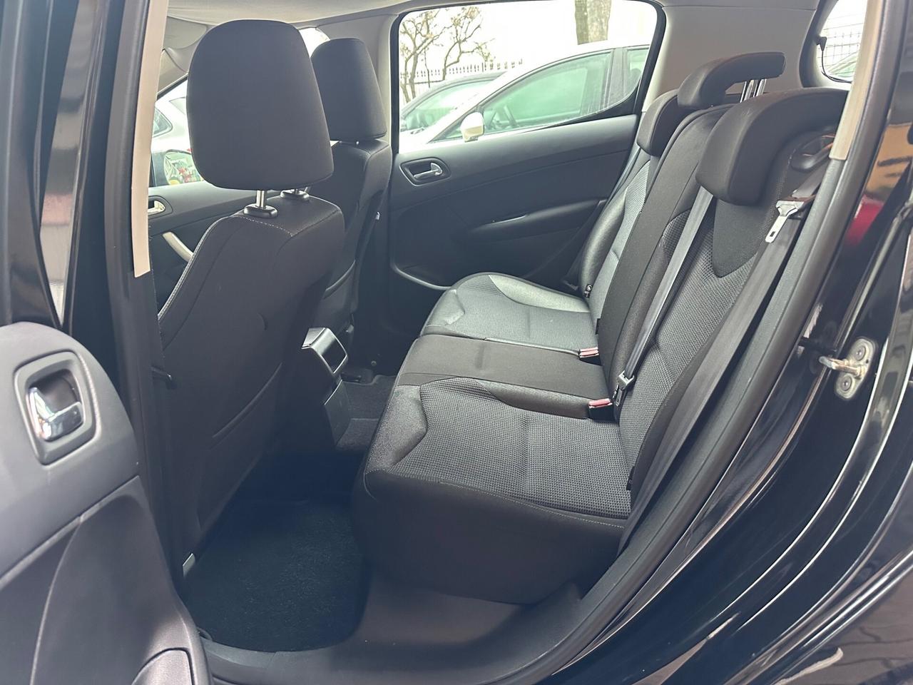 Peugeot 308 1.6 VTi 120CV 5p. Premium